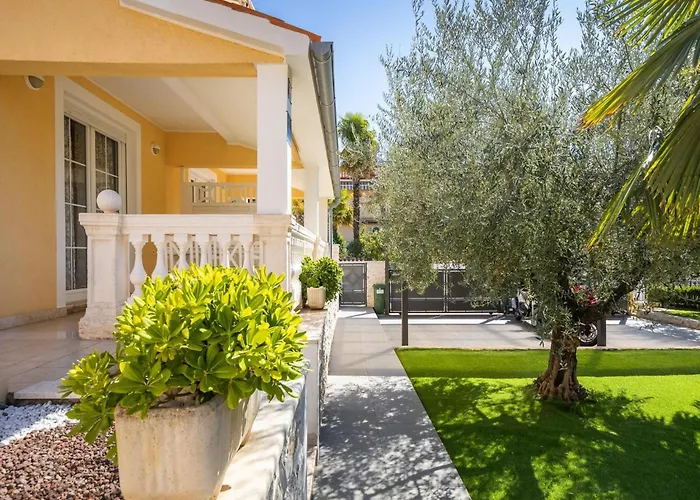 Apartman In Near The Sea And Beaches *